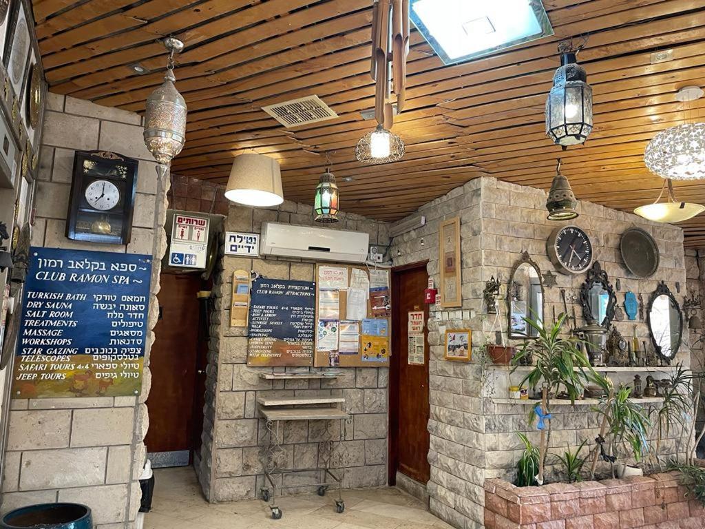 Hotel Club Ramon Mitzpe Ramon Exterior photo