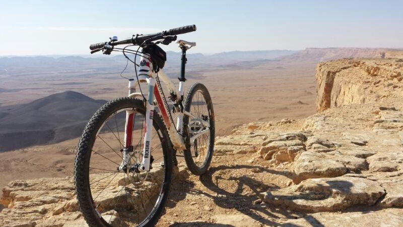 Hotel Club Ramon Mitzpe Ramon Exterior photo